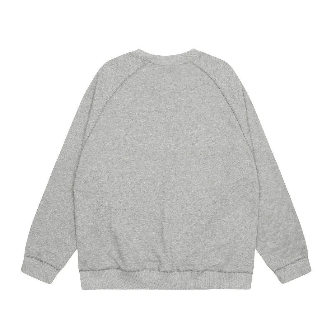 VIVI70# "Exclusive hot style" vivienne west wood West Queen Vivienne Saturn classic winning round neck sweatshirt 2024 top hot style No need to say more, directly open the details YB mold opening Correct overlock neckline details ⚠️The authentic product is the overlock threaded collar without a collar strip. Our family only makes the right version. We are careful to make sure that the first release of the Queen Mother on the whole network is correct. The full range of correct accessories and every detail is completely restored. Straight up to full Size: XS-L